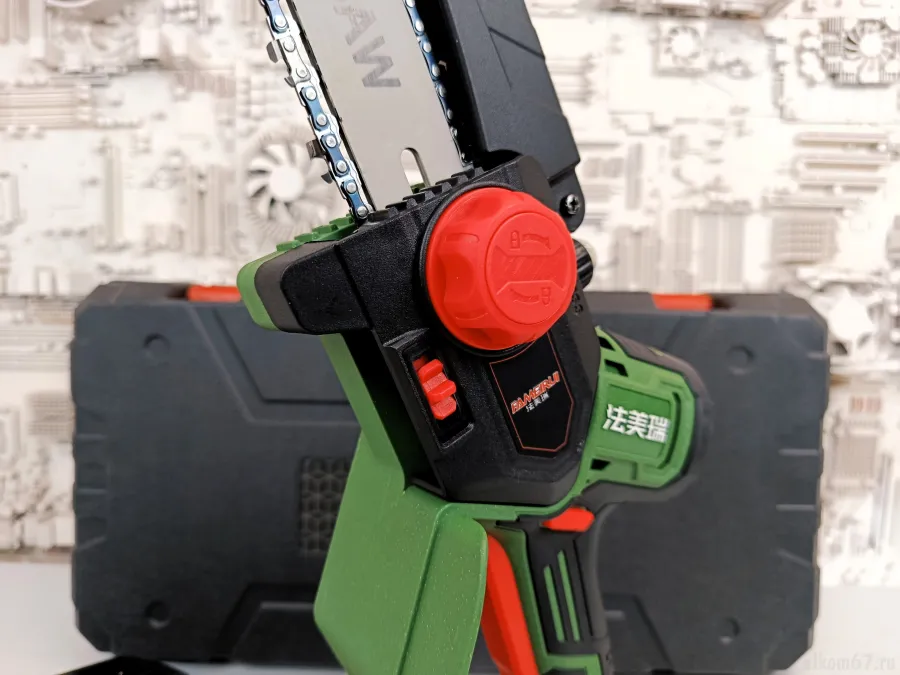 ���� �������������� ������  FFD009 8-�������� 2��� 2.0A ��