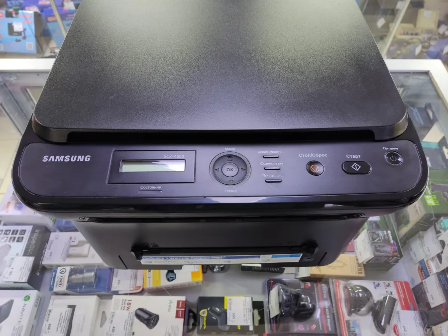   Samsung SCX-4600, /, A4