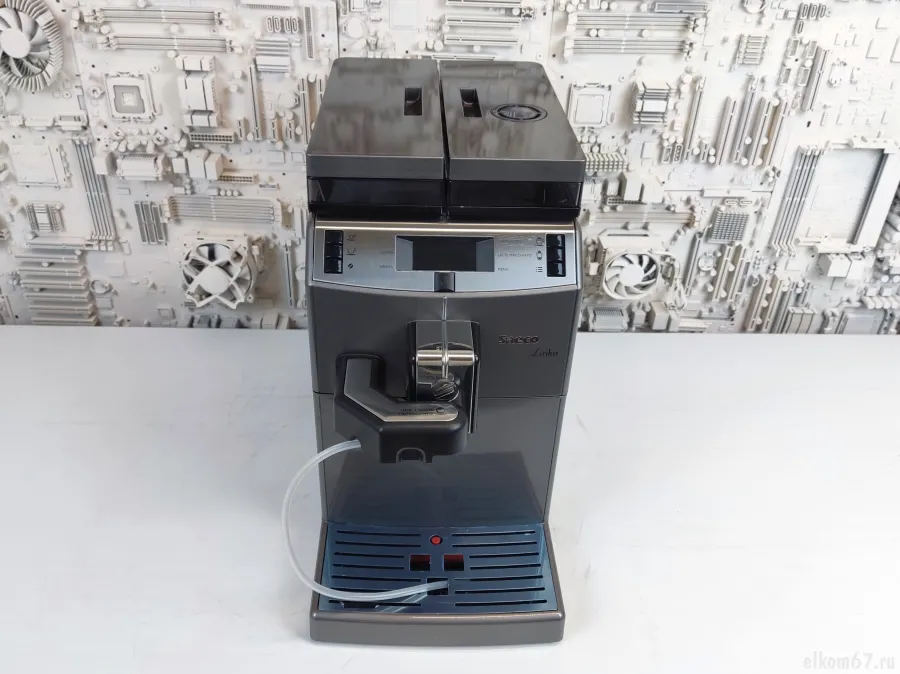  Saeco Lirika Onetouch cappuchino 