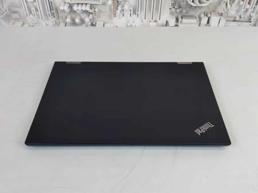 - Lenovo i5-8365u/8Gb/4G